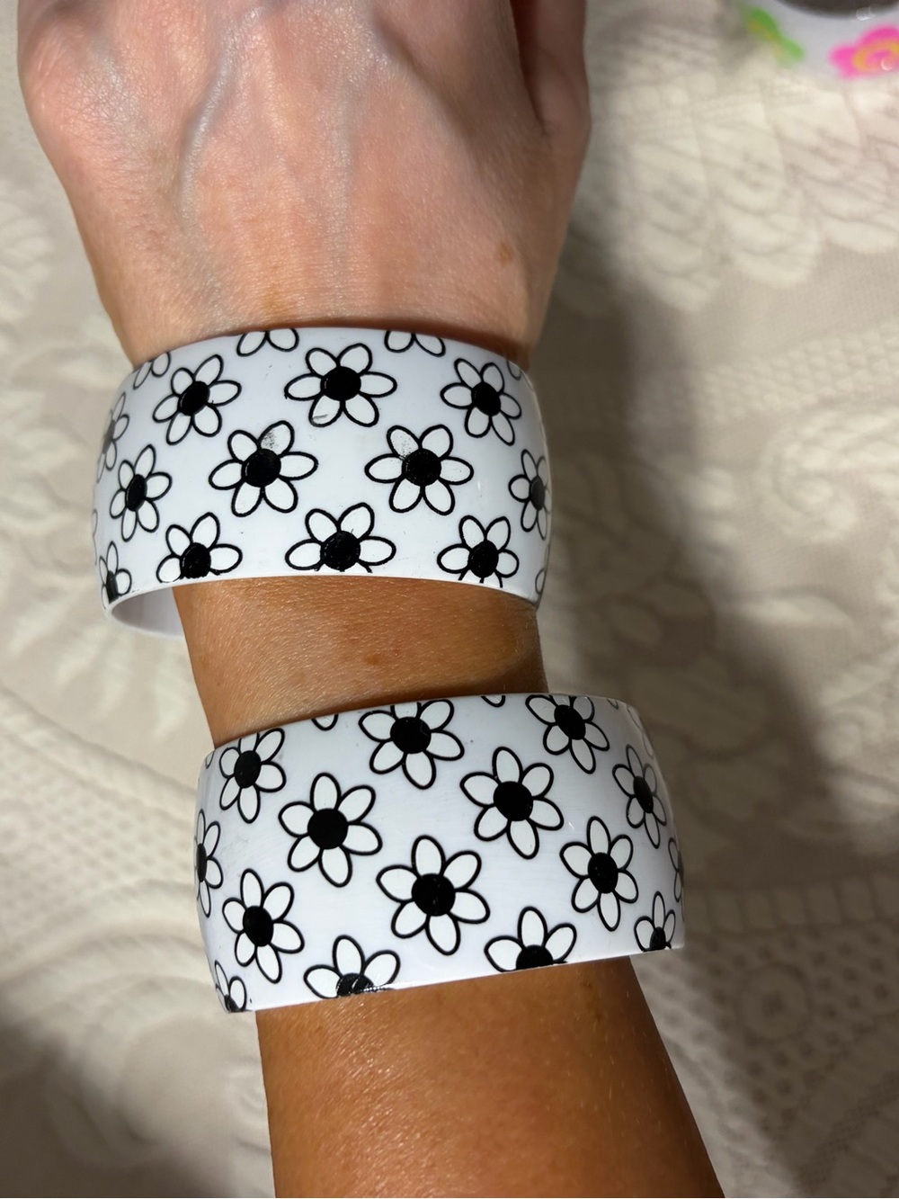 Flower power black and white bangle bracelets retro 60s costume festive pair